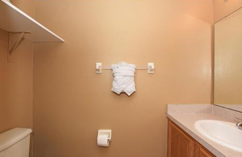 5BR Golden Pond Resort Family Villa with Pool Near Disney - Foto 23