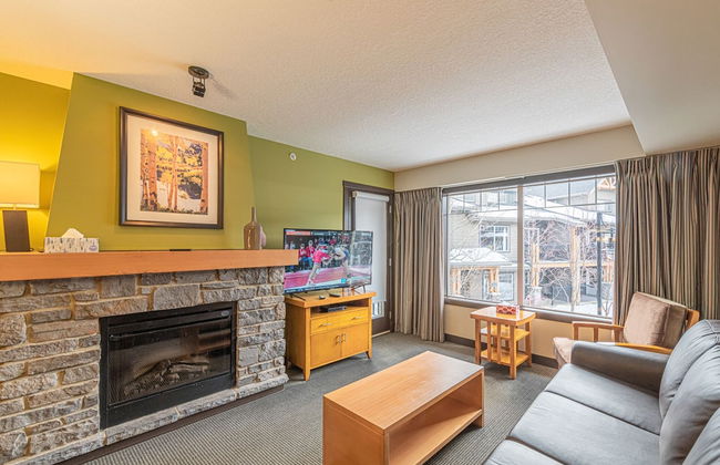 Copperstone Resort - Mountain View Suite - Photo 8