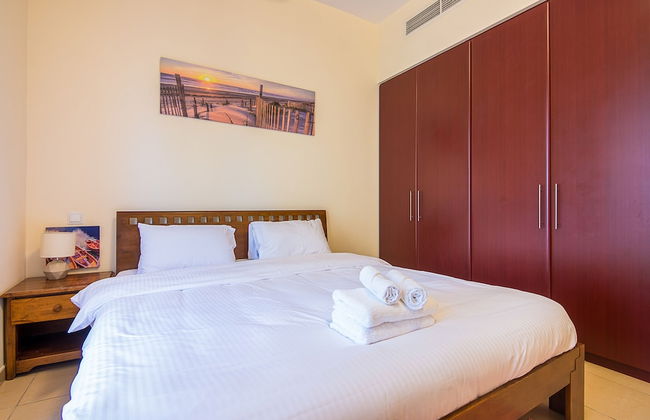 Jbr Very Cozy 2 Br Apartment High Floor Sea View - Foto 3