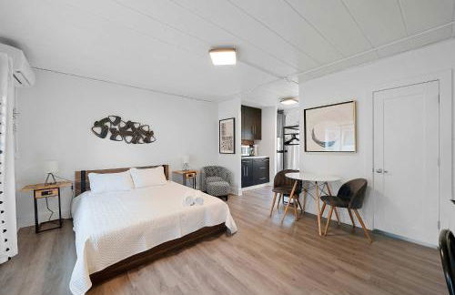 Chic City Retreat 93B - Photo 2