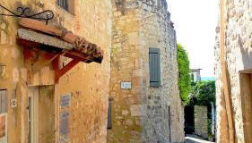 LA GARDE ADHEMAR, L'escalier Médiéval - Foto 5