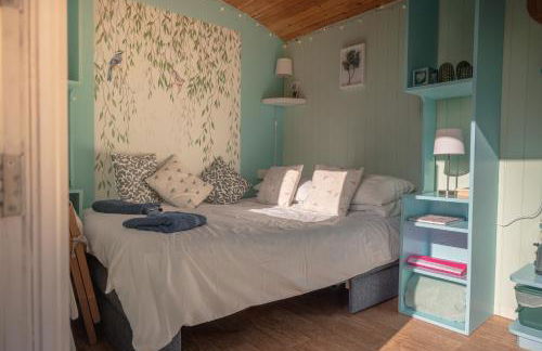 The Hideaway at Duffryn Mawr Self Catering Cottages - Photo 42