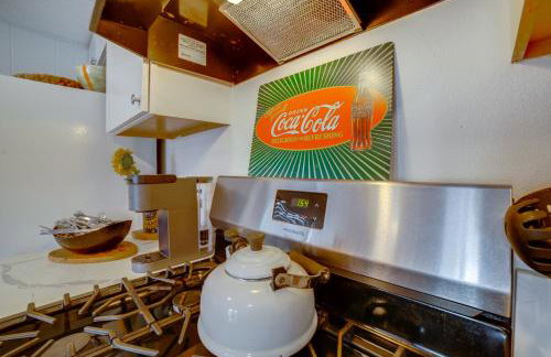 5 Mi to Dtwn Riverside and Hospital! Remote-Work Hub - Photo 17