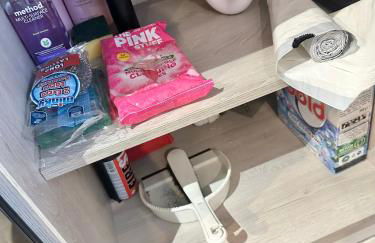 2 BR Flat - Short Lets & Serviced Accommodation Manchester with 2 Parking Spaces - Close to Hospitals - Foto 21