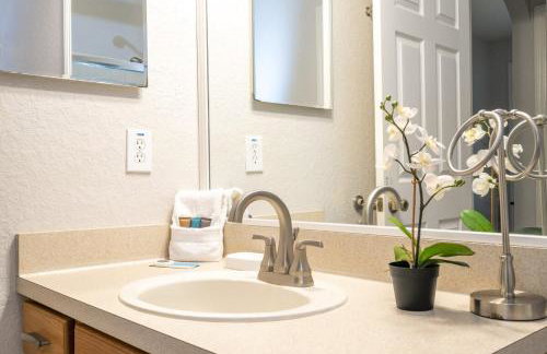 Cozy 4Bd Home Pool & Hot Tub at Trafalgar Resort - Foto 67