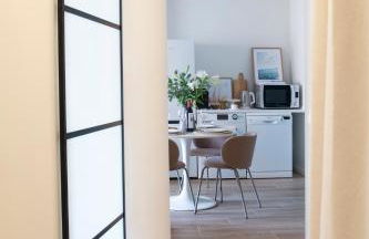 Apart moderno con vista al mar, Piscina, Parking - Photo 8