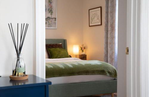 Entire House Right In Stamford's Heart - Foto 17