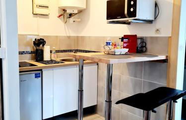 Le Petit Charmeur, parking, Wifi, gare - Foto 24