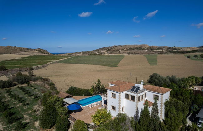 Villa Kambos Ena in Polis - Photo 6