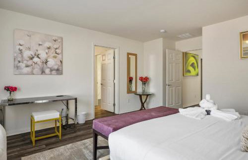 Relaxing Vegas Stay with BBQ & Games - Foto 39