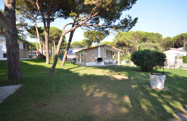4 bedroom House in Lignano Sabbiadoro with garden and terrace - Photo 1