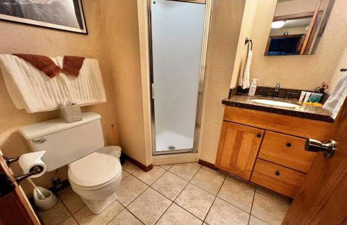 Cozy Townhome at Lutsen Mtn - Ski-in, Ski-out, Pool, Hot Tub, Fitness Center, resort amenities galore! - Foto 27