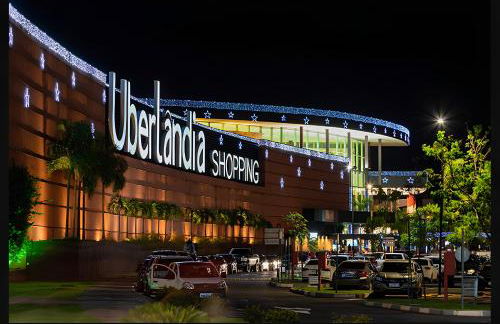 Apartamento Confortavel 2 quartos ao lado Shopping - Foto 29