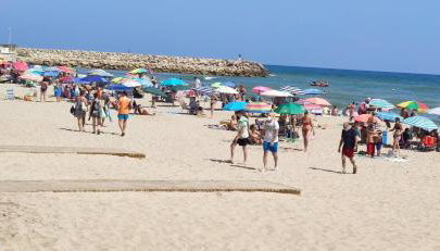 Cozy Apartment close to the beach in beatiful area - Foto 2