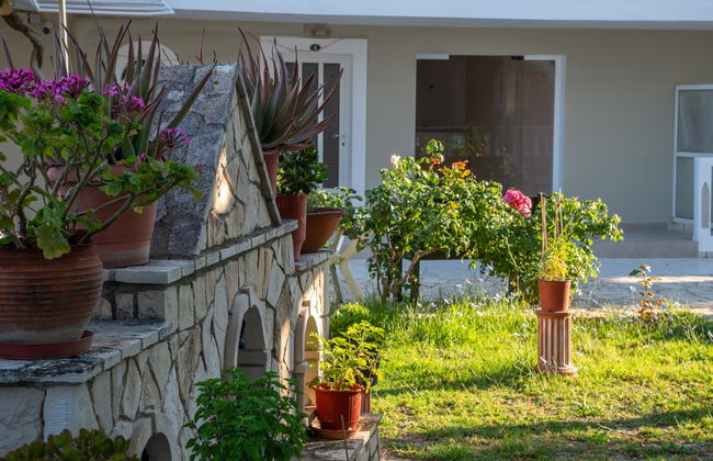 Athina Apts - Foto 18