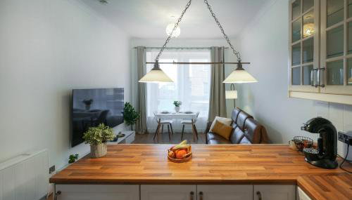 Central 1-bed flat - Walk to shops, pubs and station - Foto 3