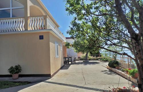 Apartment Jela at the seafront - Photo 28