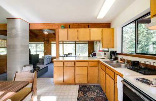 Conconully Cabin on 42 Private Acres Near Hiking! - Foto 8