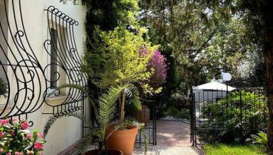Appartamento in Villa con giardino - numeroquattro - Foto 3, Garden