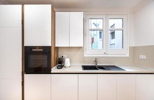 Majestic 4BR/4BATH apartment in Sagrada Familia area - Photo 67