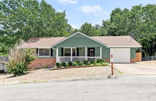 Back-40 Retreat with Hot Tub & Bike Garage - Photo 1