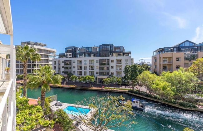 Canal View Two Bedroom Luxury Apartment - 610 - Foto 11