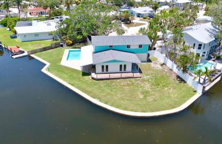 Leona Breeze - Photo 46