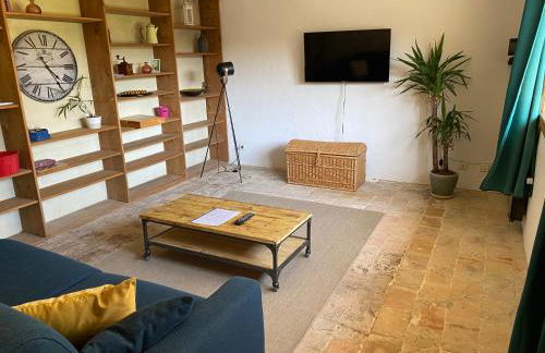 Mazet au pied des Alpilles, avec Piscine & Pétanque - Foto 8