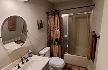 Bear Den on Lake Ouachita 2BR Condo at Mountain Harbor Resort - Foto 117