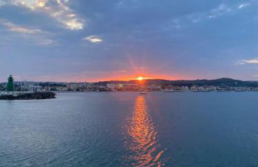 Blue Zen beachfront apartment - Foto 14