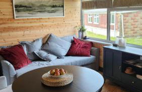 18 Bucklands - Cosy 5-Star Chalet - Starlink Wi-Fi - Coastal Woodland - Foto 1