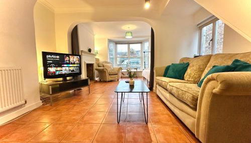 EasyRest Spalding - 6 Beds & Free Parking - Central & Quiet Location - Entire Spacious House - Foto 4