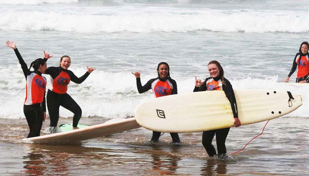 Durante il corso di surf a Taghazout