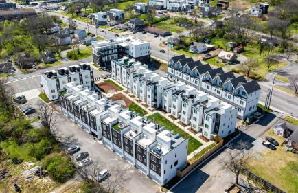 New Build Sleeps 12 2 Condos Modern Design Near Downtown Nashville - Photo 25