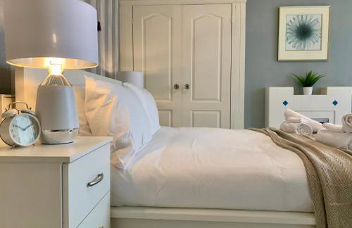 Spacious 6BR Victorian Home in 14 Somerford Near Wolverhampton Centre with Free Parking - Foto 13