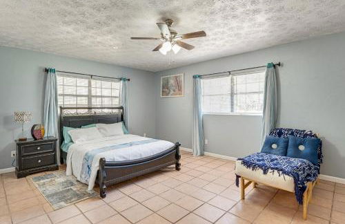 Hike and Fish! Wooded Family Getaway in Interlachen - Foto 13