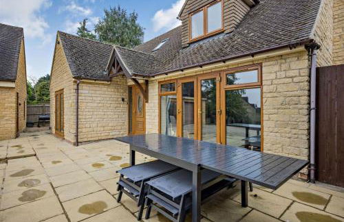 Beautiful 4-5 bedroom village house with rural views - Foto 5