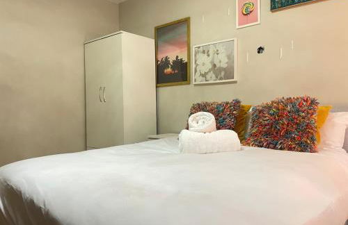 Spacious 4BR near Nec,Bhx, M6-M42 with Parking - Foto 4