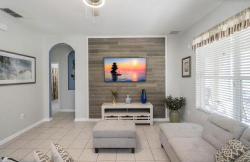 Spacious 6BR Villa Pool Parking Near Disney World - Foto 30