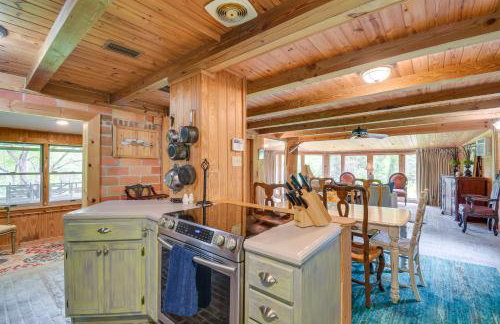 Rivers Edge Alabama Gulf Coast Getaway with Deck! - Foto 12