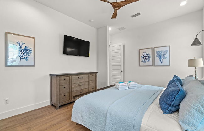 Brand New Home With In-ground Pool, Four Houses From Beautiful Laguna Beach - Foto 6