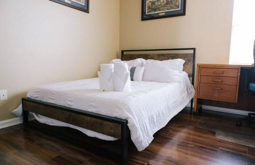 Peaceful Haven on Outskirts - Foto 14