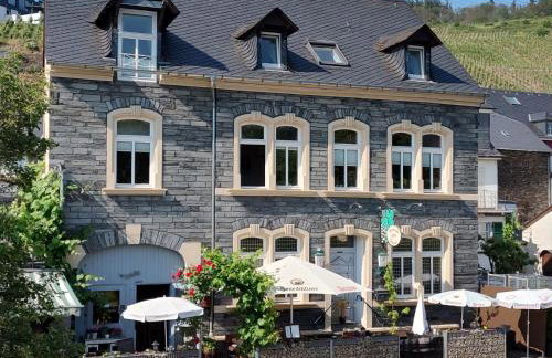 historisches Winzerhaus mit Moselblick - Foto 1