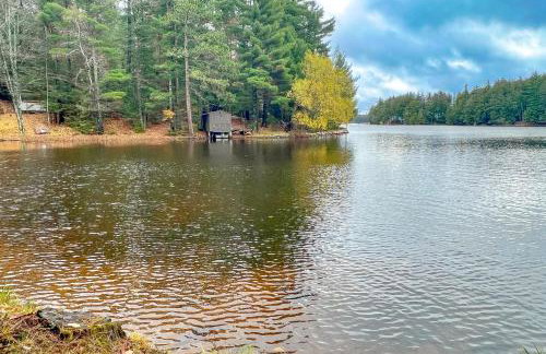 Little Red Lakeside Cabin - Foto 24