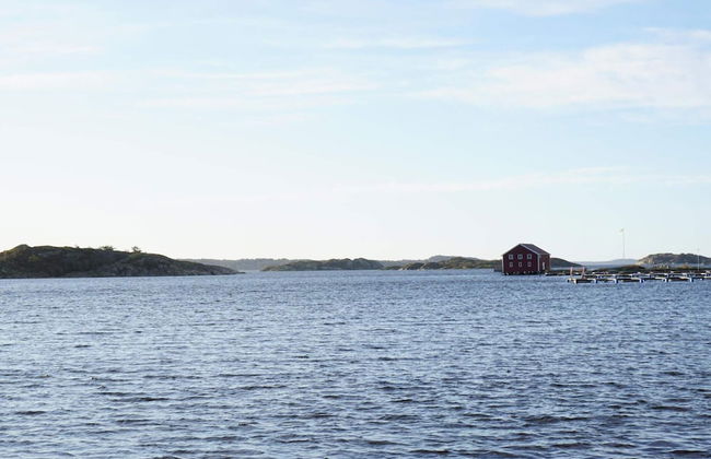 8 Person Holiday Home in Stromstad - Foto 7