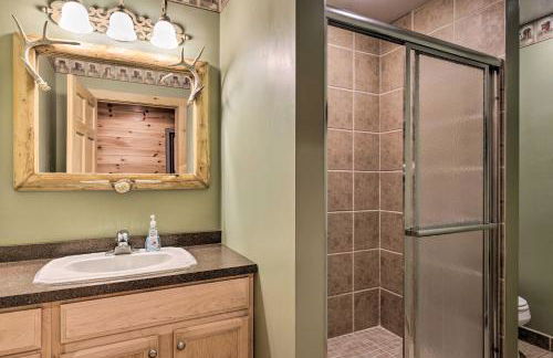 Waterfront Pike Lake Retreat Snowmobile Paradise - Foto 16