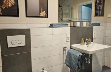 Elegant Apartment with Direct River View, Balcony and Parking in Bernkastel-Kues - Photo 18