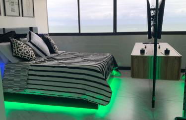 Presidential Suite na orla da Praia da Costa - Foto 12