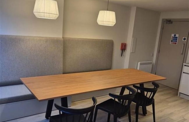 Student Only Gibson Street - Foto 14