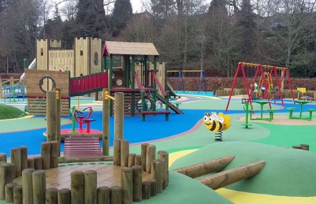 Lovely 2- Bed Apartment in Hawick - Foto 14